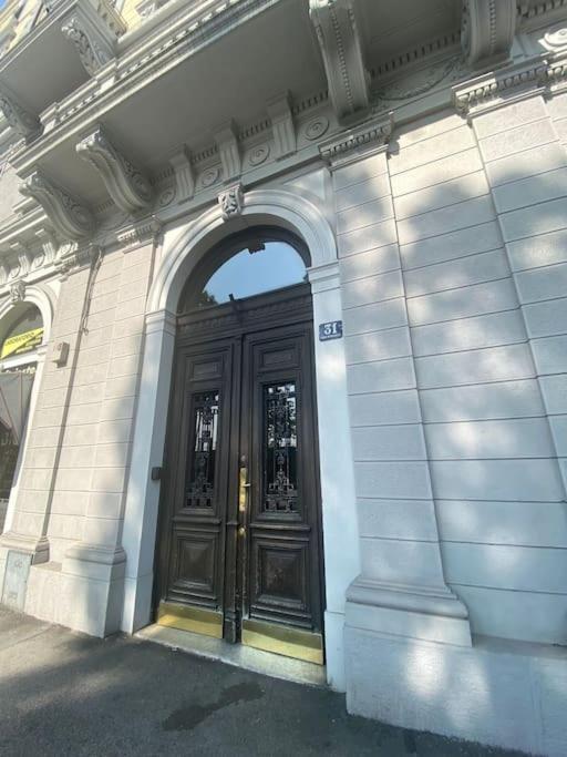Casa Vacanze Viale Miramare 31- Delizioso Mini Loft Industrial Triest Exterior foto