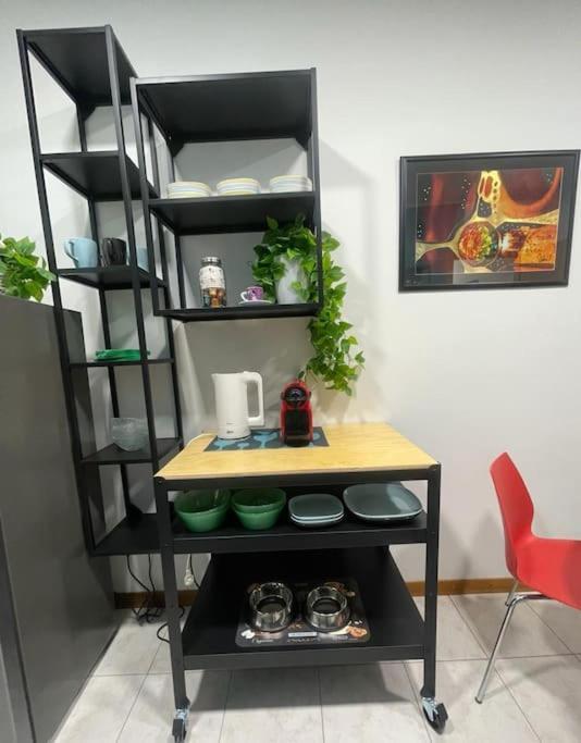 Casa Vacanze Viale Miramare 31- Delizioso Mini Loft Industrial Triest Exterior foto